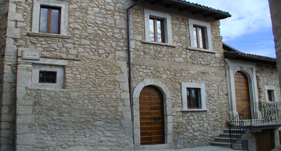 aquila4